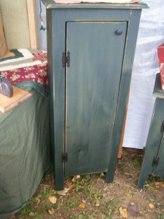 Craft Cabinet (Door Closed)